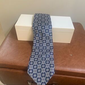 David Hicks Vintage Letter Necktie - R - Blue